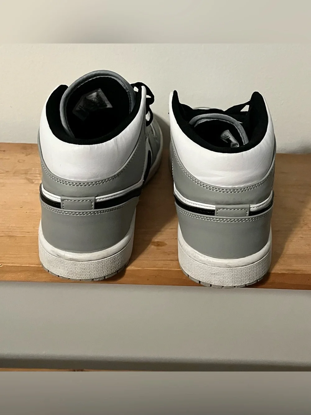 Jordan Retro High-Top Sneakers — White, Gray & Black